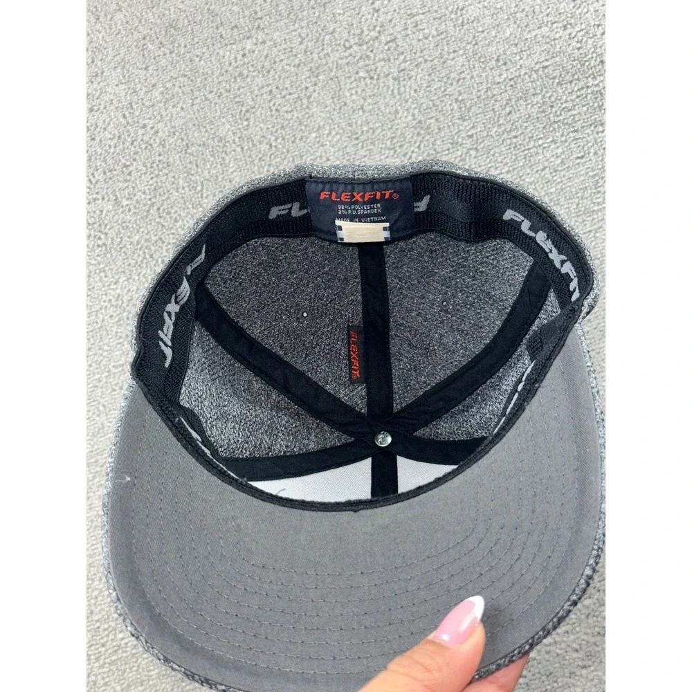 Flexfit x Yupoong Hat Men S-M Gray Heathered Nirvana Smiley Stretch Grunge Rock‎